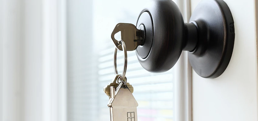 Bifold Door Knob Replacement in Winters, California