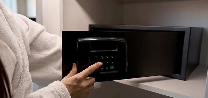 Safe Unlocking Service Company in Winters, California