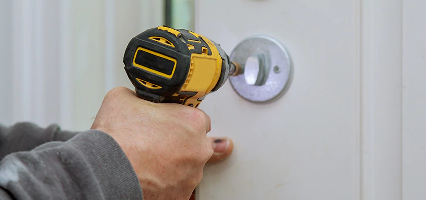 Street Locksmith For Smart Lock Repair in Winters, CA